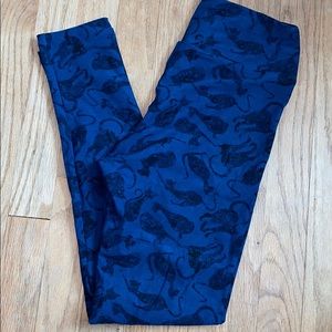 Adorable LuLaRoe Black Cat Leggings OS